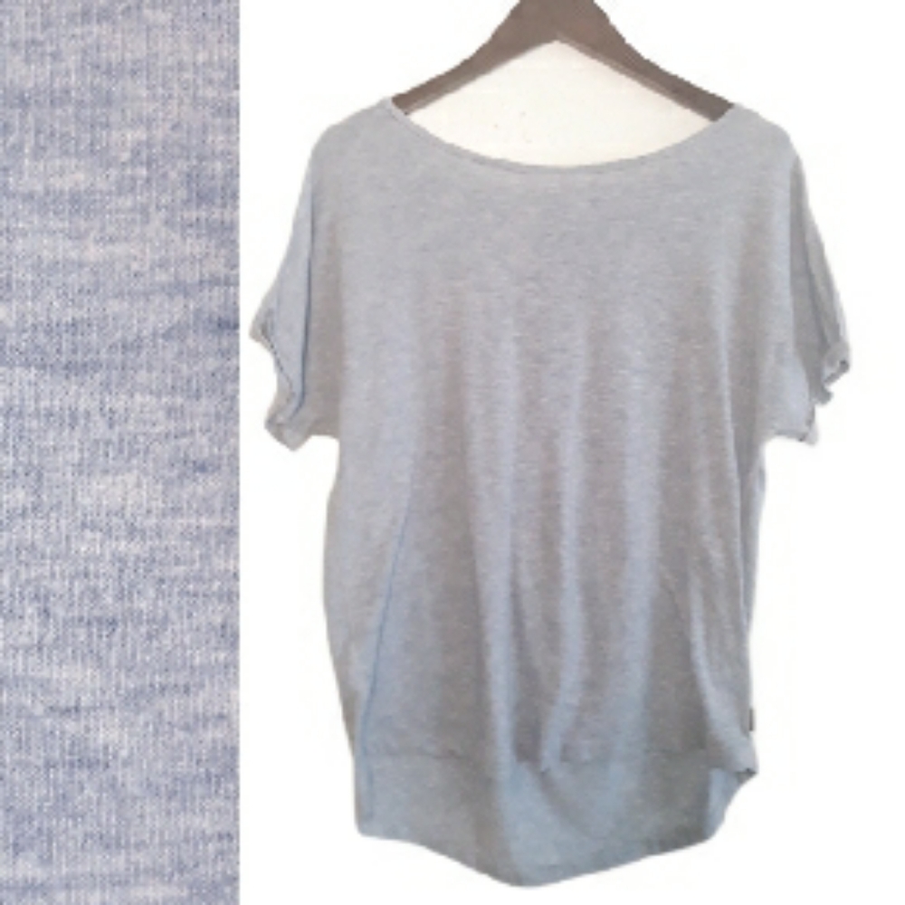 Eddie Bauer Heather Blue Rolled Cuff Tee with High Low Hem Size Medium